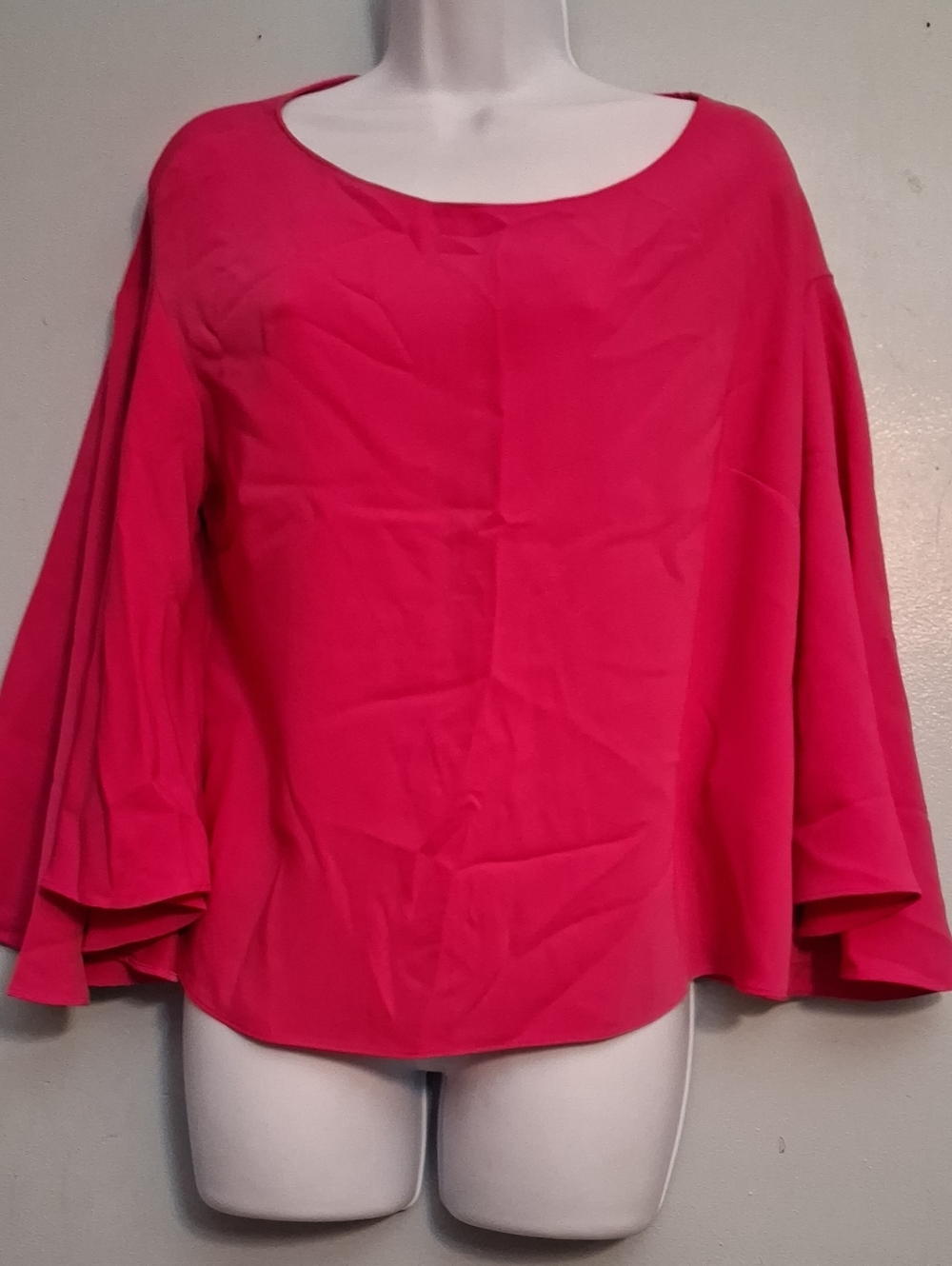 Lauren Ralph Lauren Size Medium Women's Hot Pink Bell Sleeve Blouse